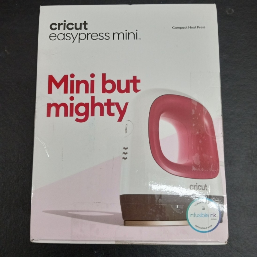 Cricut EasyPress Mini Compact Heat Press NEW
